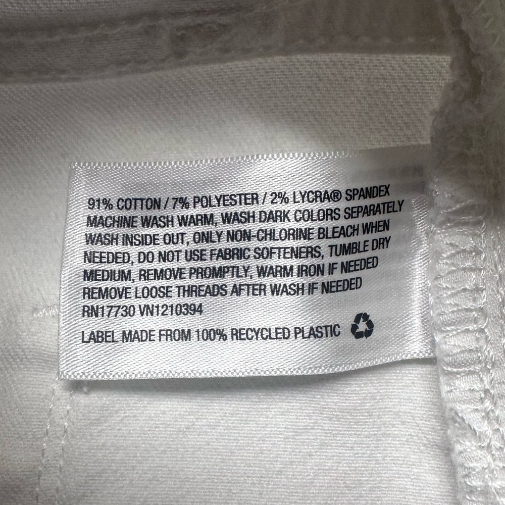 Universal Thread White Denim Shorts Euc - image 5